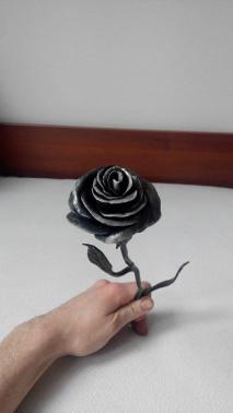 Kovaná růže